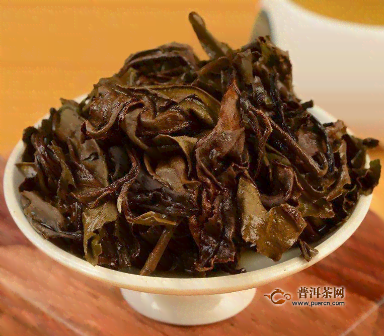 正宗普洱茶饼价格：一斤多少钱？