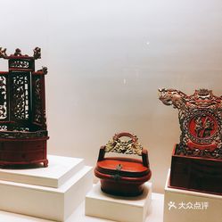 龙凤呈祥普洱茶：全面价格解析与最新图片展示