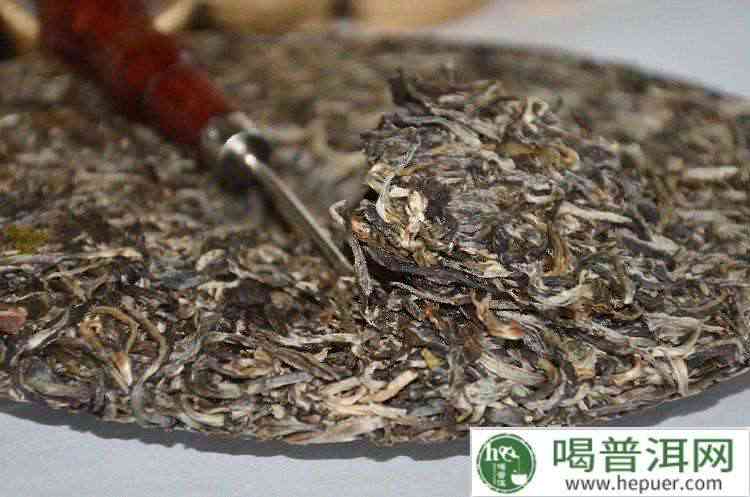 普洱茶熟化过程优化及其在新型饮料开发中的应用研究