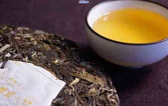 云南老班章普洱茶的全面功效解析：为何被誉为茶中瑰宝？