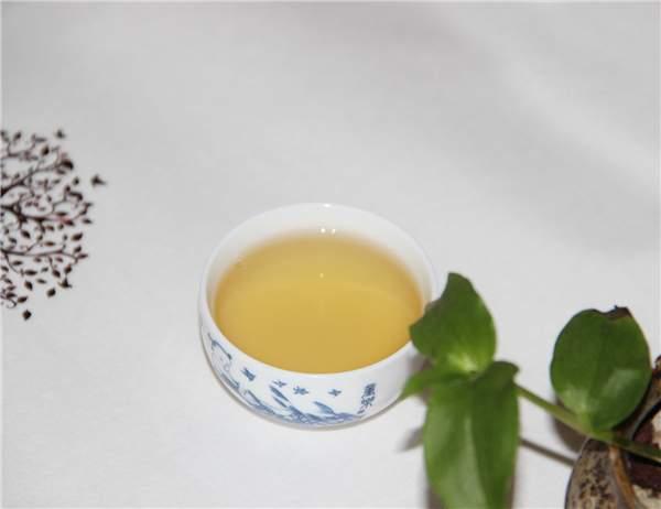 '一株一味普洱茶是什么茶：探讨普洱茶的种类与特点'