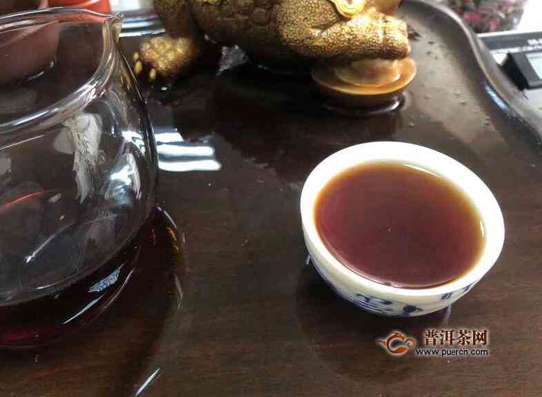 普洱茶口感甜润的选择技巧：哪种普洱茶更适合喝出甜美风味？