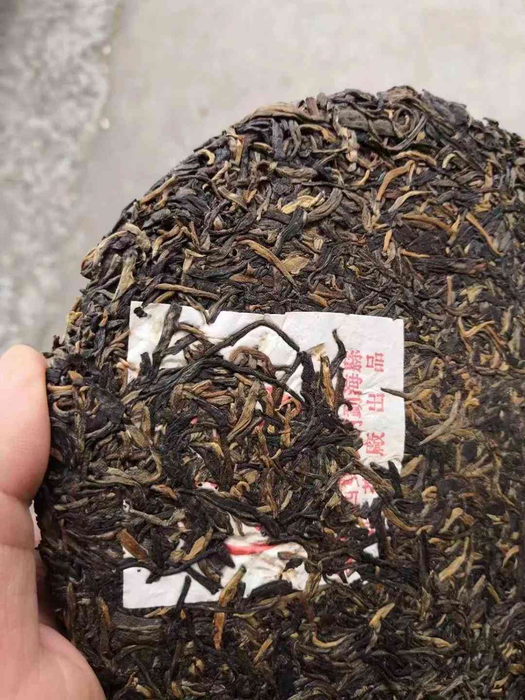 布朗大树普洱熟茶价格：了解独特口感与特点