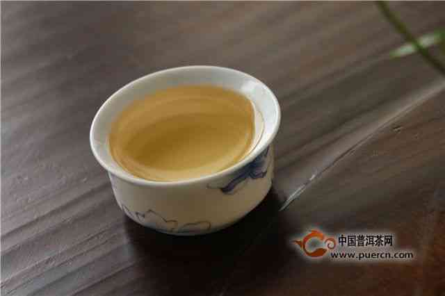 小户赛曼松普洱茶布朗老爹：品种特点、制作工艺与品饮技巧全面解析