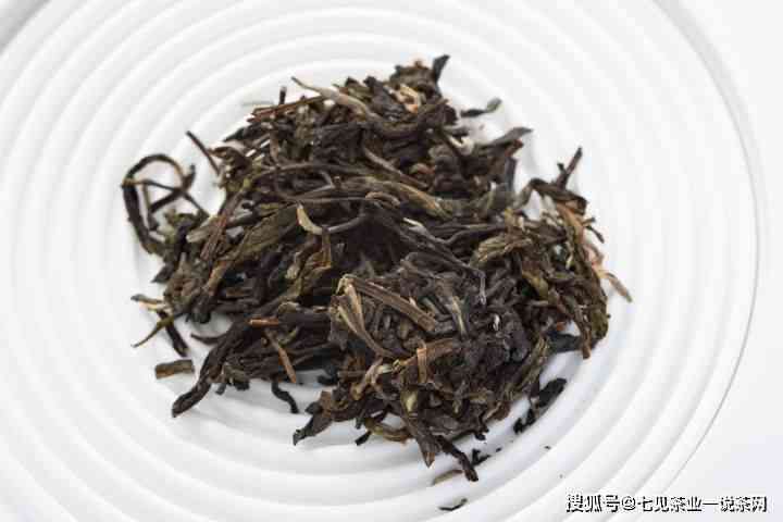 普洱茶黑条白芽冲泡技巧：如何制作一杯美味好喝的普洱茶？