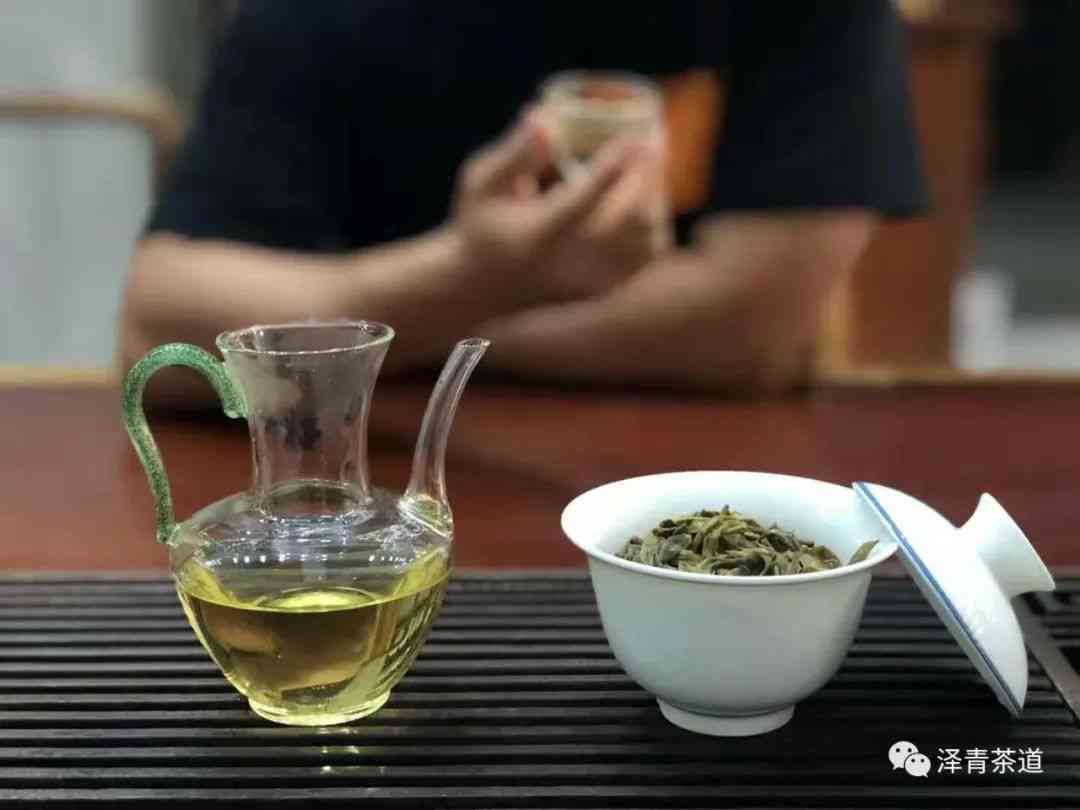 探究普洱茶色泽：黑色是否为常态及其真实性