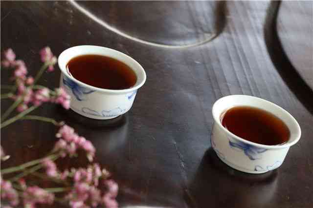 普洱熟茶的土腥味：颜色、成因及其对茶叶品质的影响