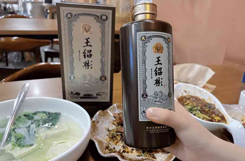 陈年普洱茶熟茶有陈味吗？为什么？能喝吗？