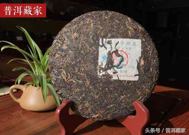 '普洱茶定制茶是什么意思？普洱茶定制网和念品合适吗？'