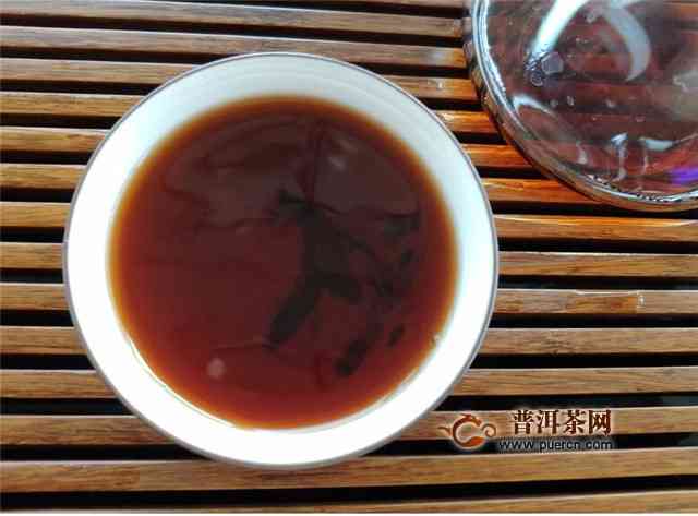 2018年市场上普洱茶生茶与熟茶的价格差异，一盒茶叶的实际成本分析