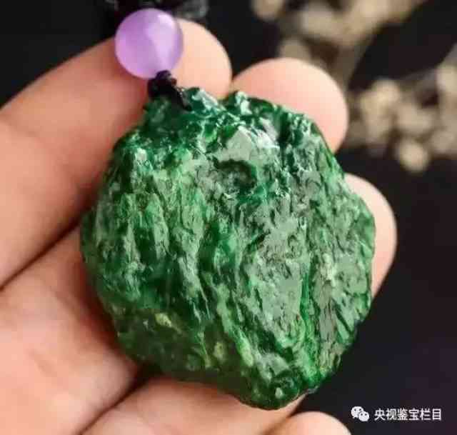 翡翠佛牌厚度5mm算薄水料