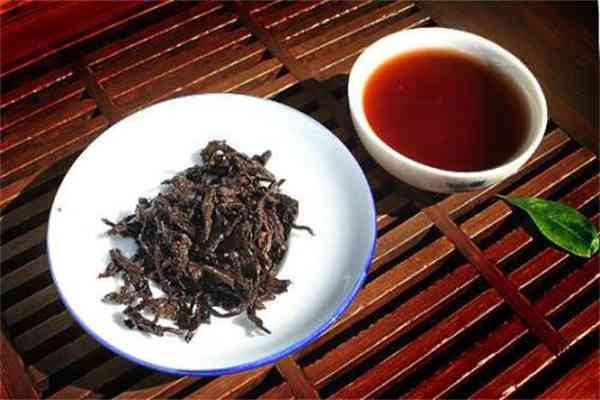 全面掌握普洱茶熟茶泡法：从选茶到冲泡，让你品尝到喝的普洱熟茶！