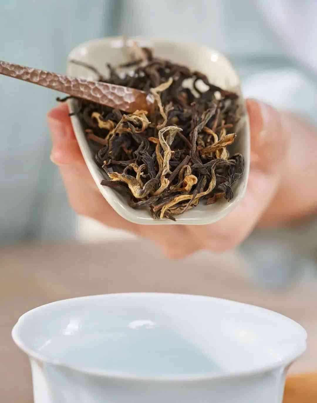 普洱茶防止发霉的方法：如何保持茶叶新？