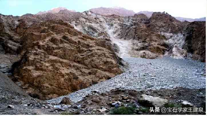 新疆和田玉矿场：探索其地质背景、资源储量、开采工艺及市场价值