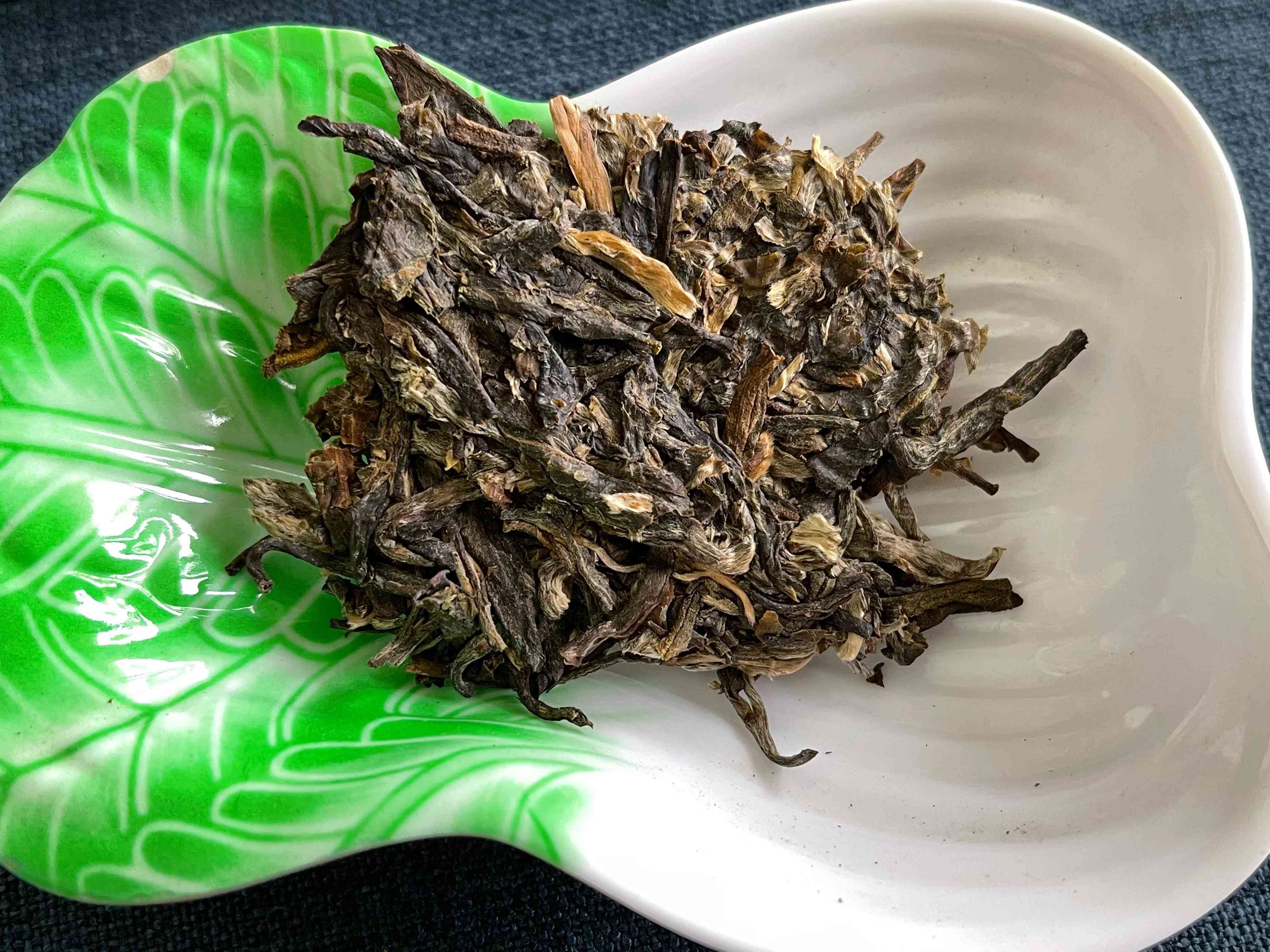 下关沱茶大白菜：一款值得品尝的特色茶叶美食