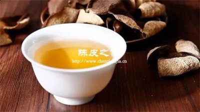 秋天能喝陈皮茶吗：女生、百度百科、为什么、秋喝陈皮泡水好不好。