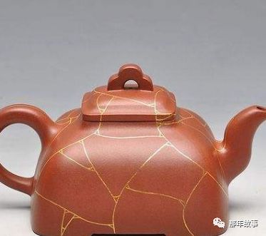 从原料到成品：探究玉石烧制过程中的红色变化及其原因