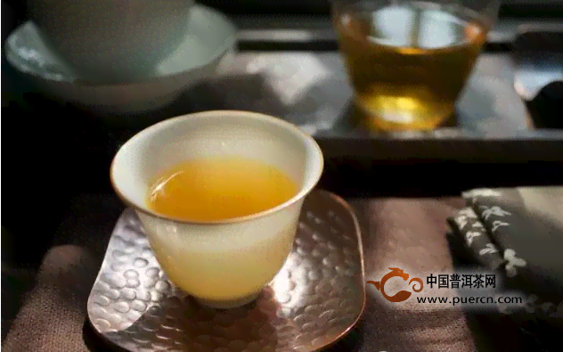 探究普洱茶饮用过程中的口渴现象及其解决方法