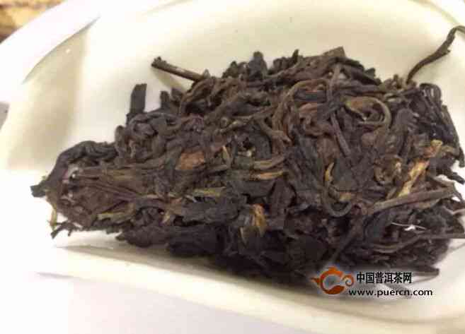 '99绿大树红标普洱茶价格：现价，红票价，以及黑票价'