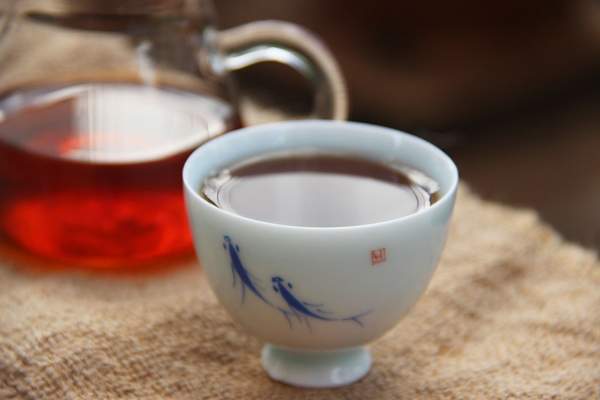 云南熟茶老味普洱茶：是什么茶？