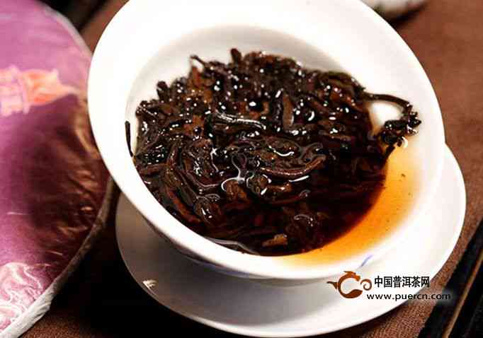 熟生普洱茶饼正确冲泡方法：如何完美冲泡熟普洱茶饼