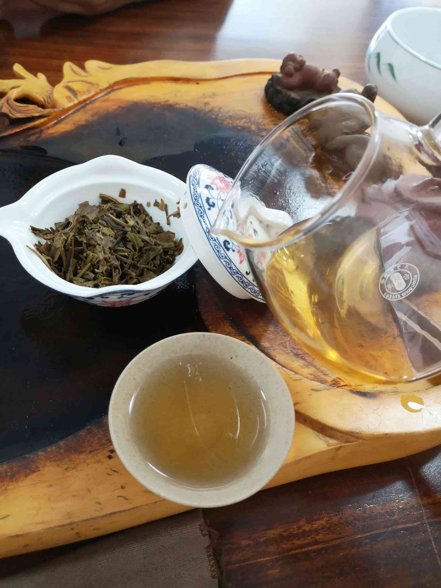 云南普洱茶饼子的完美存方法和实用技巧