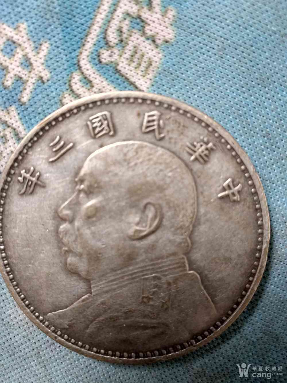 '九寨沟卖的昆仑玉质量如何：真伪鉴别与价格分析'