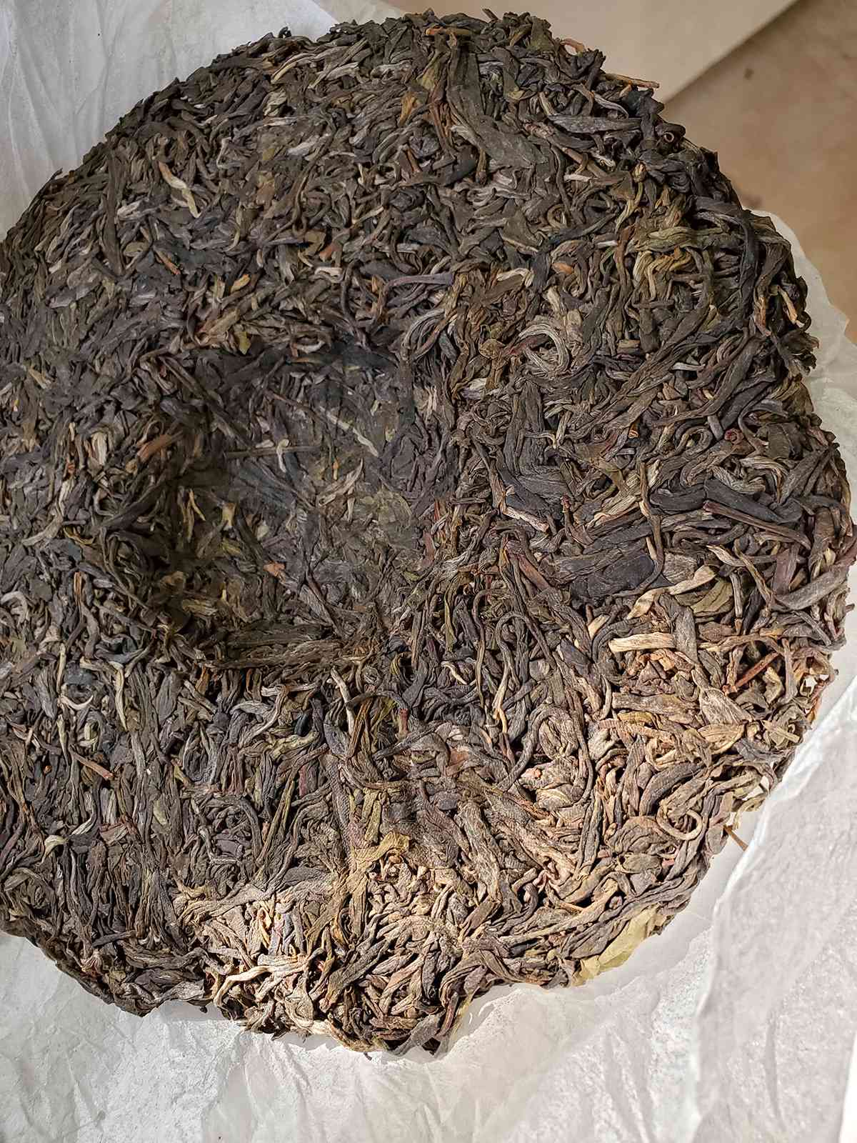 探索云南永德古树普洱茶：品种、产地、制作工艺与品鉴方法的全面解析