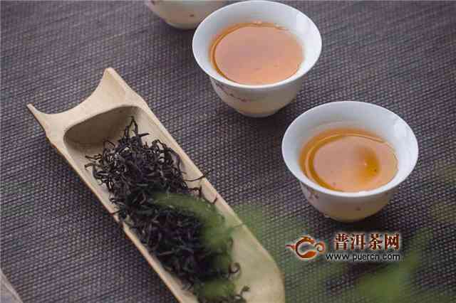 普洱茶与红茶的茶叶成分、制作工艺及功效区别解析