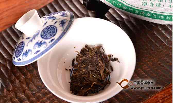 2007年南桥青饼普洱茶