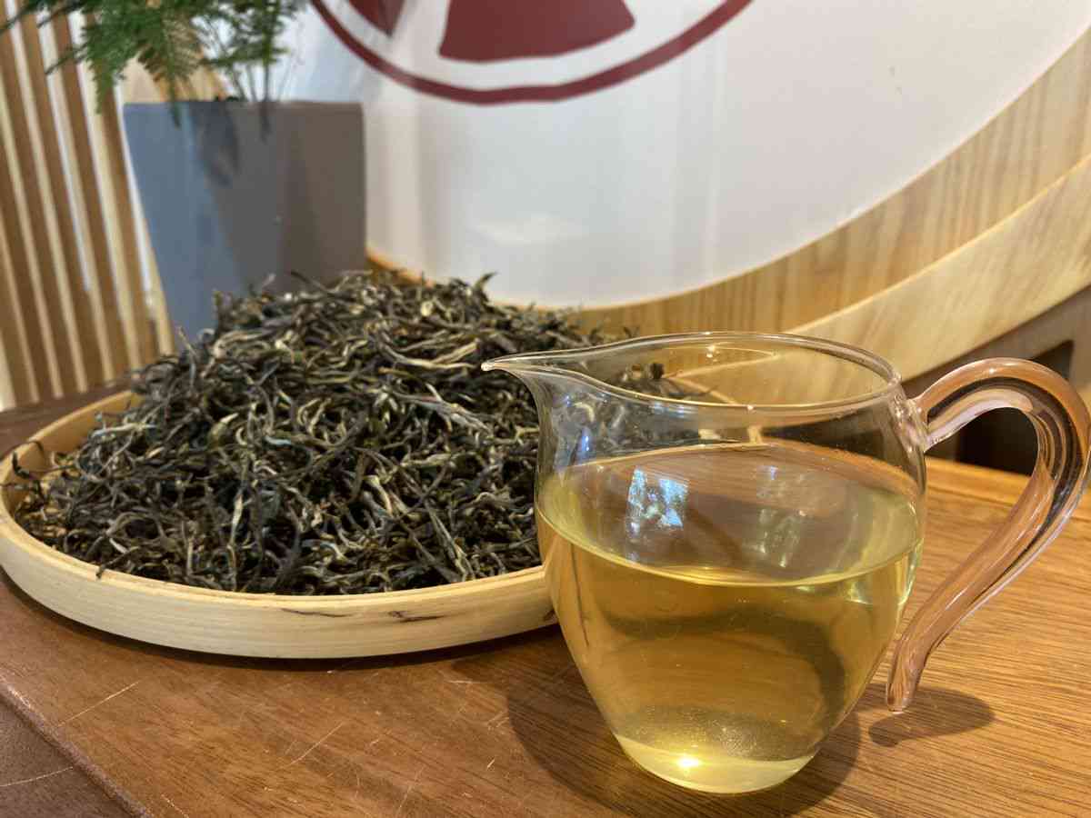 普洱茶的生茶和熟茶这么分