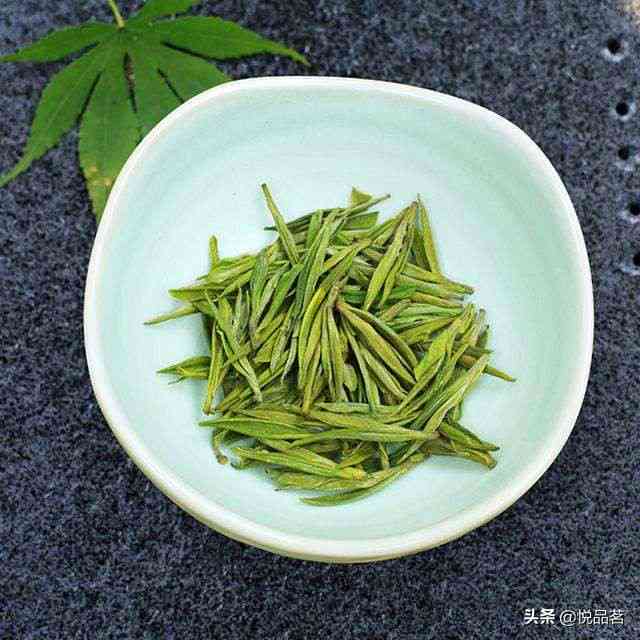 小青柑中的普洱茶：红茶、白茶还是绿茶？属于什么类型的茶叶？