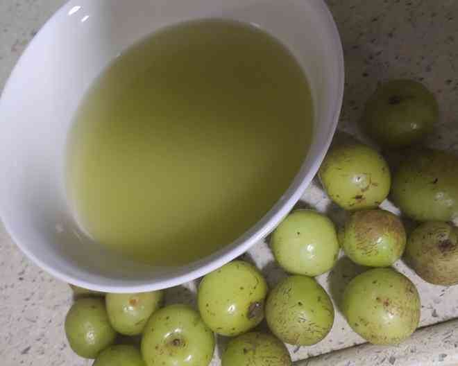 油柑叶茶的制作方法：简易步骤，自制美味茶饮