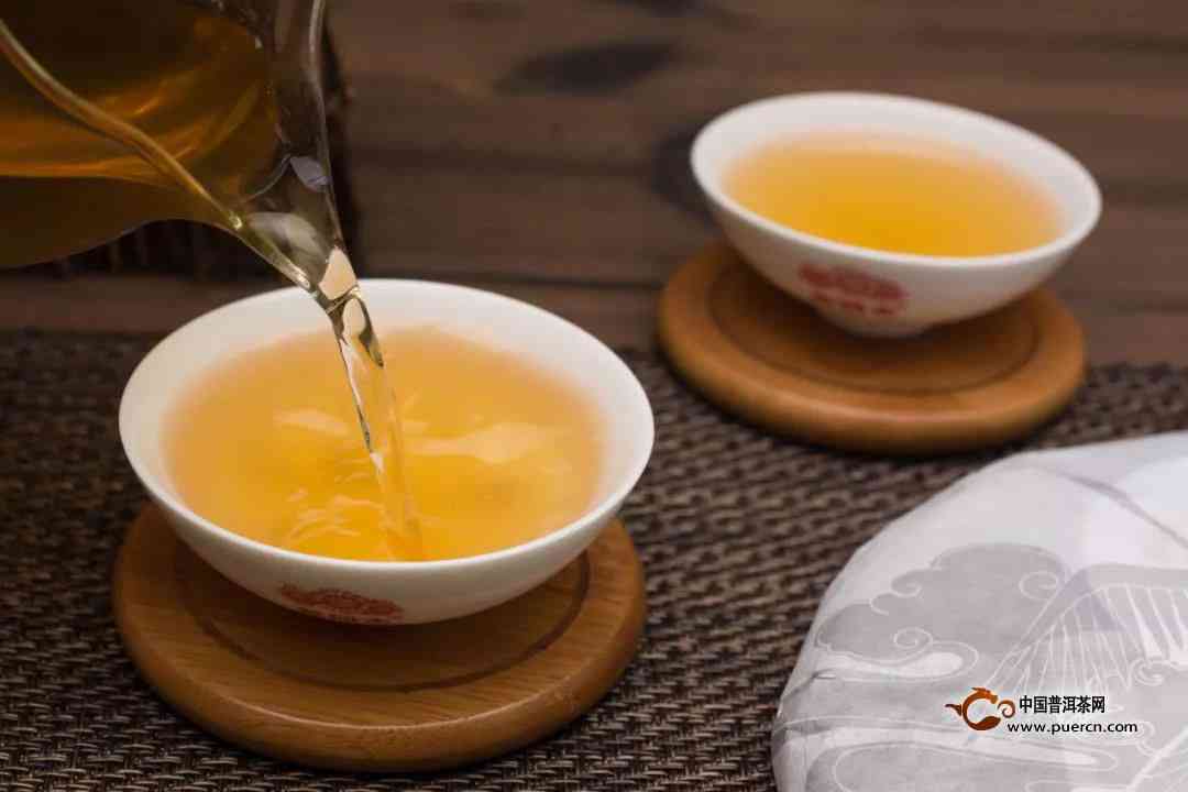 塑料袋密封保存普洱茶饼：是否可行及正确方法