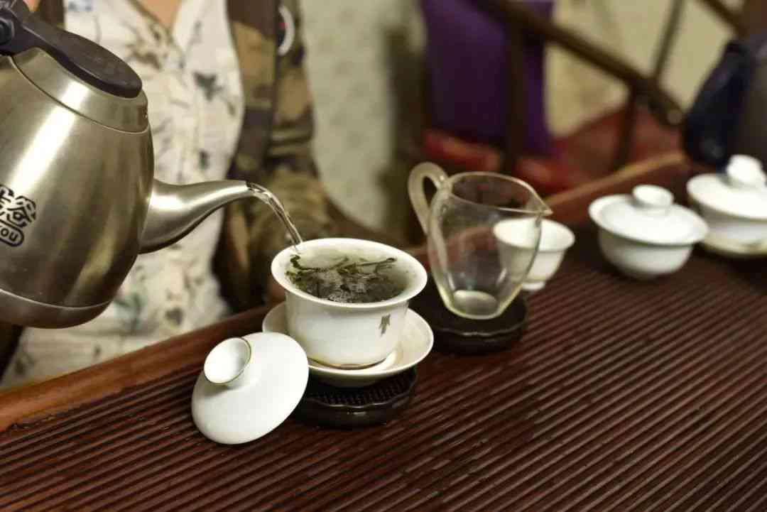 如何泡生普洱茶才是正确的