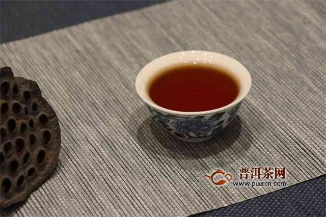 大红坛子普洱茶