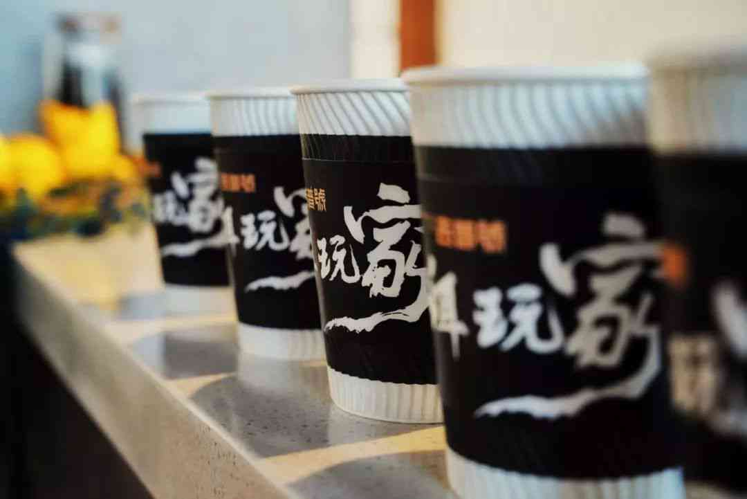 普洱茶18亿：全面了解普洱茶的市场价值、品种、泡法和品鉴技巧