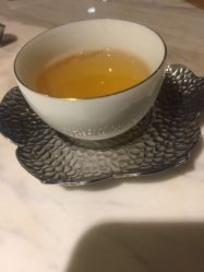 中茶高端普洱茶及价格一览：优质茶叶精选，品质上乘。