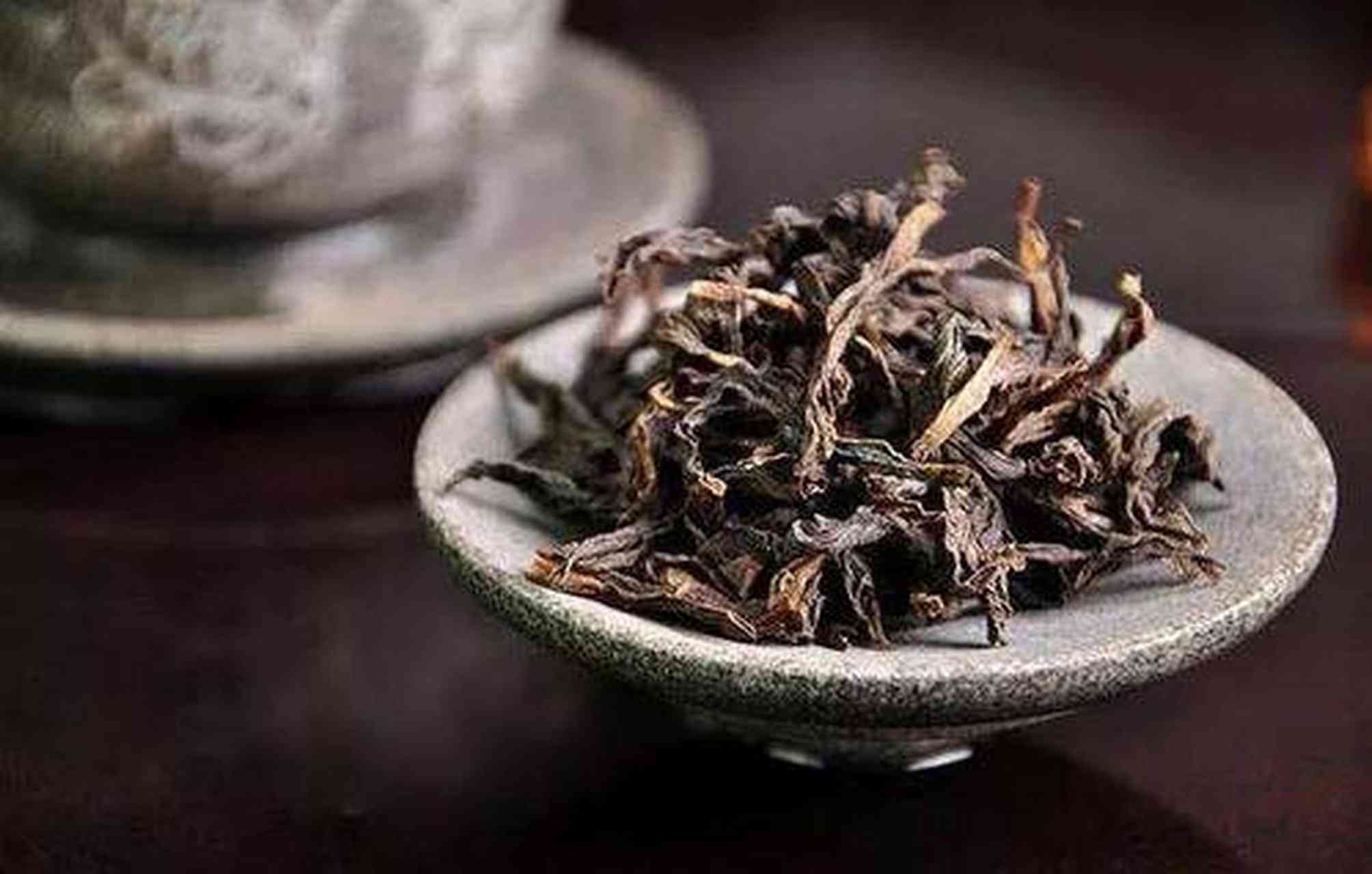 大红袍与普洱茶：两种名贵茶叶的独特之处