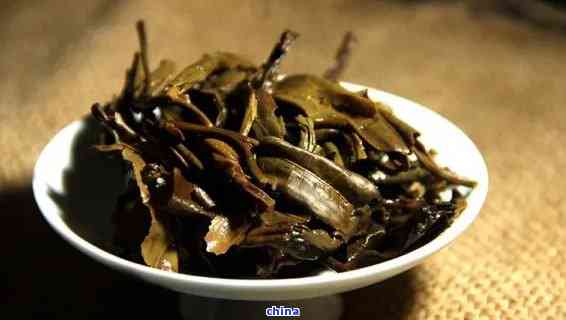 年份普洱茶的独特韵味：老年口感的深度解析