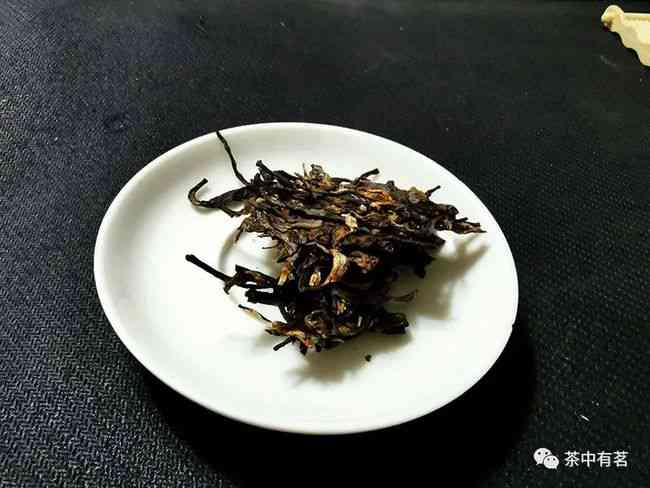 普洱茶冲泡比例：8克茶叶需要多少水？