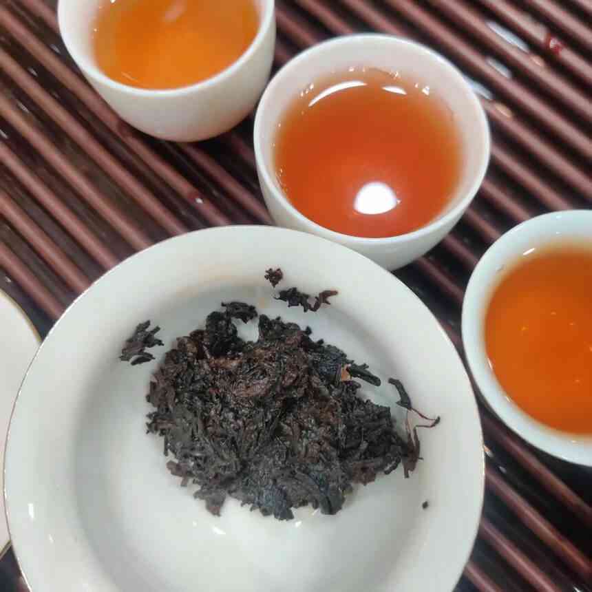 普洱茶王茶业2008年古树沱茶：精选原料，传承经典口感