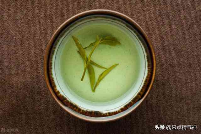 天山翠茶的品种、品质、选购与冲泡技巧：一篇全面指南