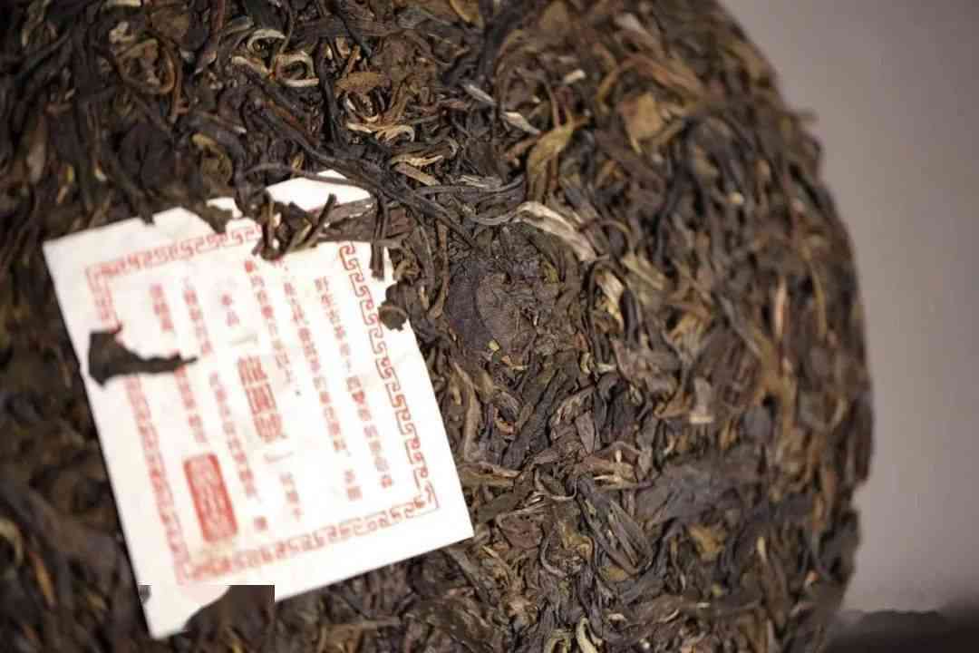 昔归普洱茶饼357g生茶：口感、产地、年份及泡法全面解析