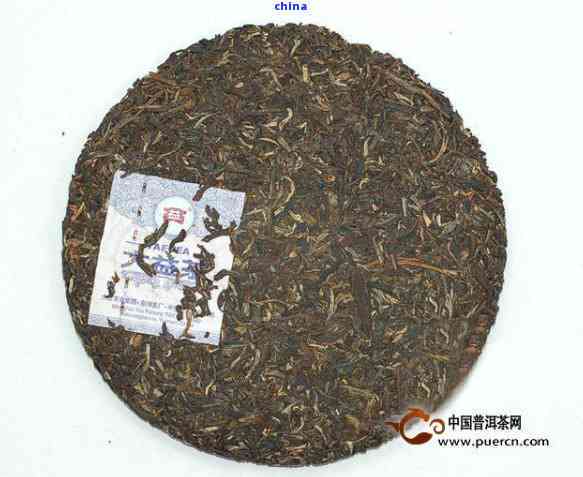 2008年大益普洱茶五彩雀茶以高价成交，市场行情备受瞩目