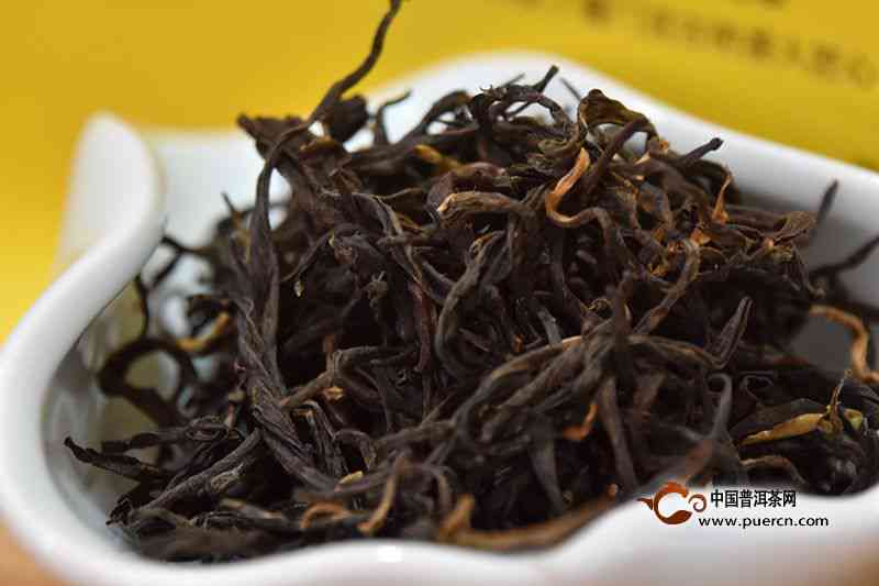 云南滇红与普洱茶：两大名茶的区别、特点及适用场景详解