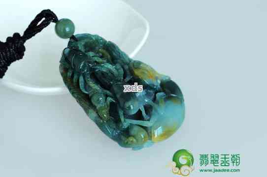 蓝水翡翠飘黄好吗？值钱吗？还是绿色？什么叫蓝水翡翠飘黄？