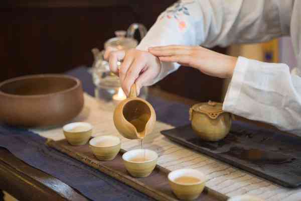 古代饮茶文化中普洱茶的地位和普及程度如何？