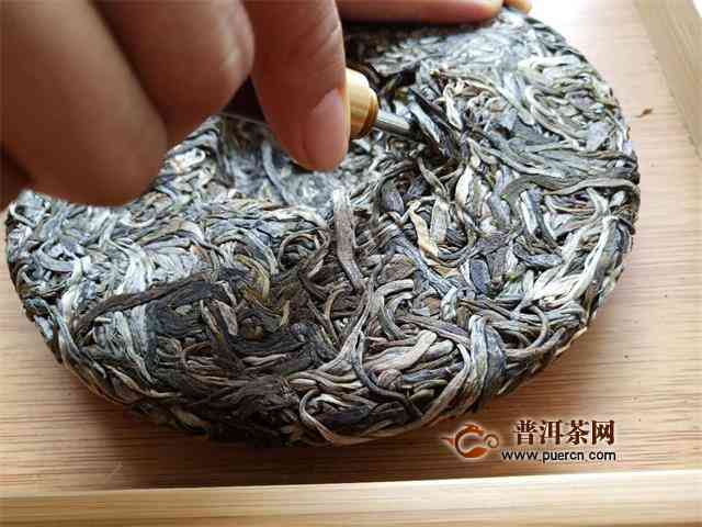 普洱茶压饼后和散茶味道一样吗？为什么？