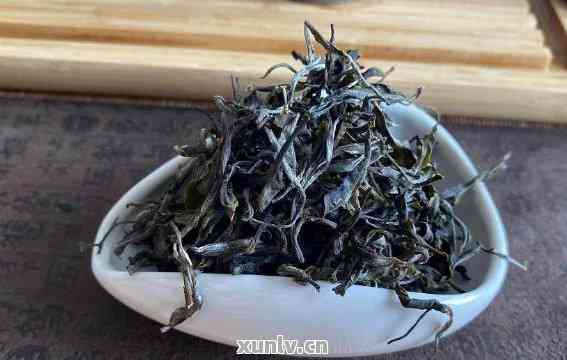 云南普洱茶属于红茶绿茶黑茶还是白茶：探讨云南普洱茶的分类问题